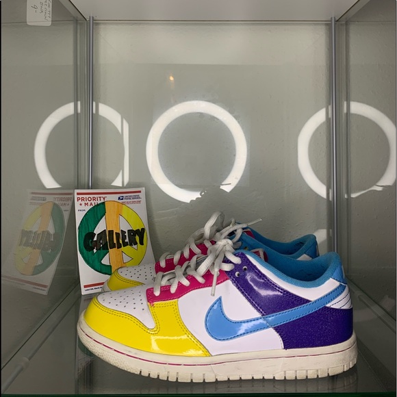 nike dunk pink patent